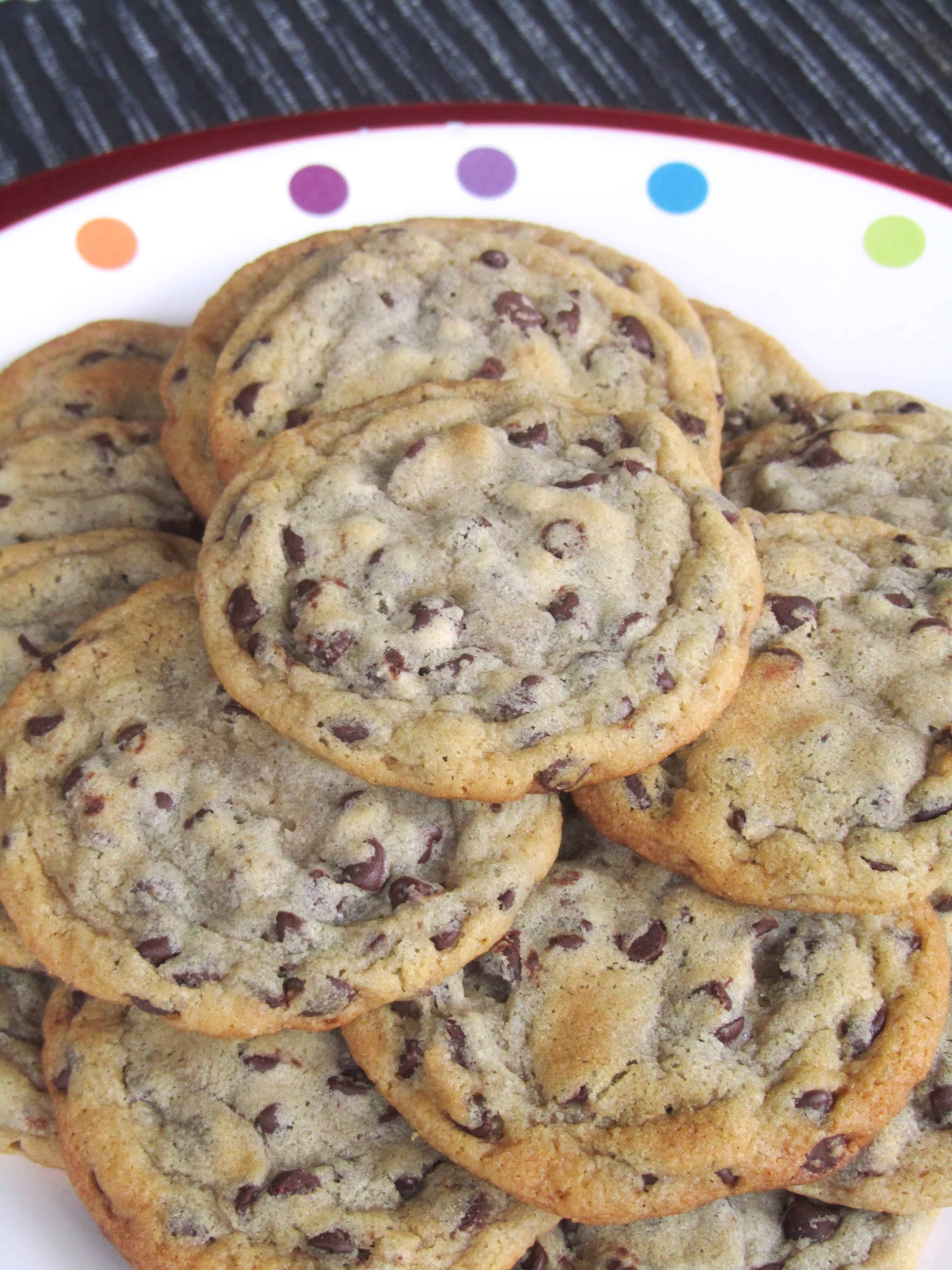 My Favorite Chewy Chocolate Chip Cookies | The Spiffy Cookie