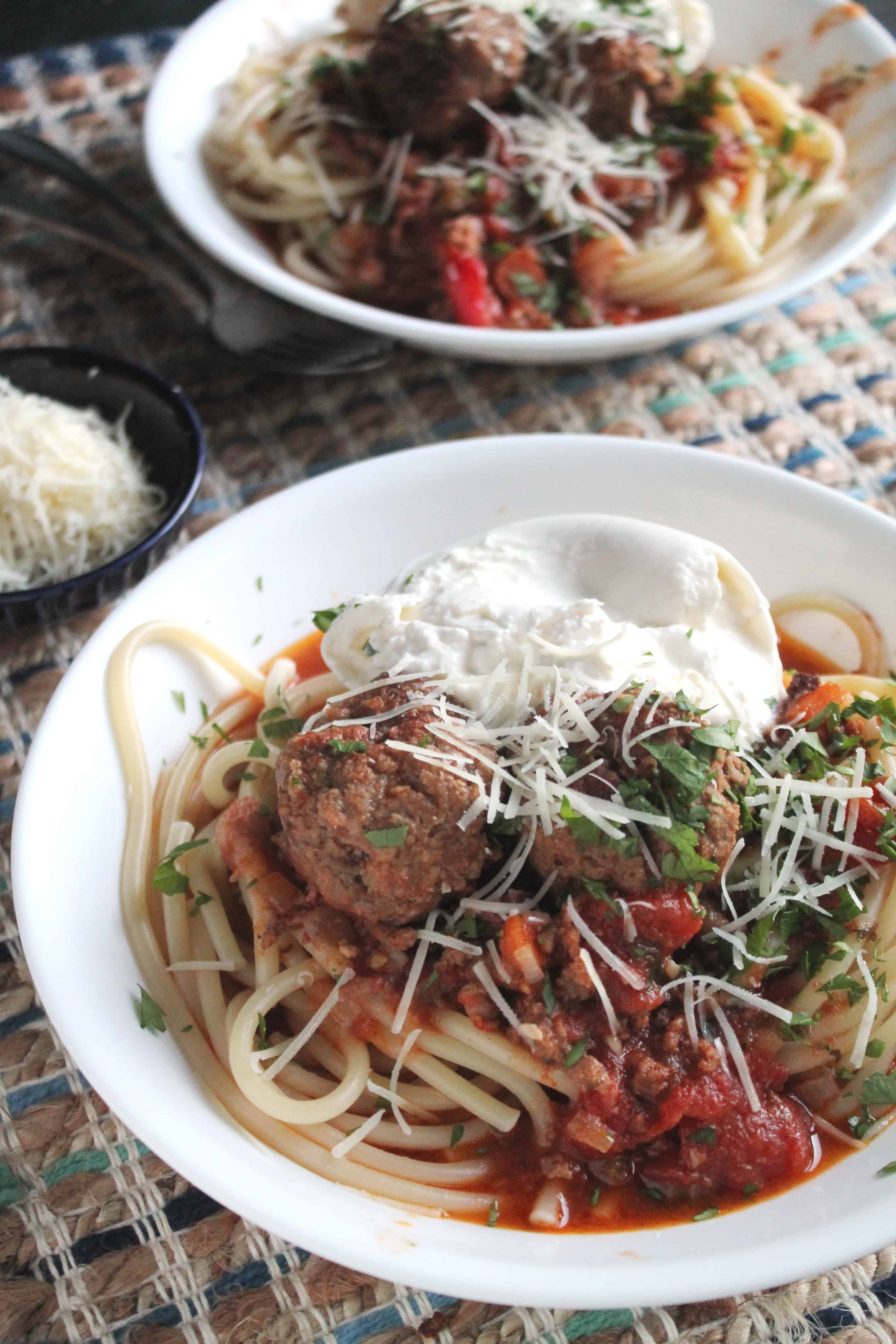 Slow Cooker Bolognese With Meatballs